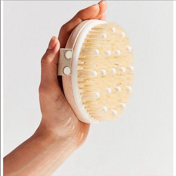 Daily concepts exfoliating detox brush wet or dry - Picture 3 of 5